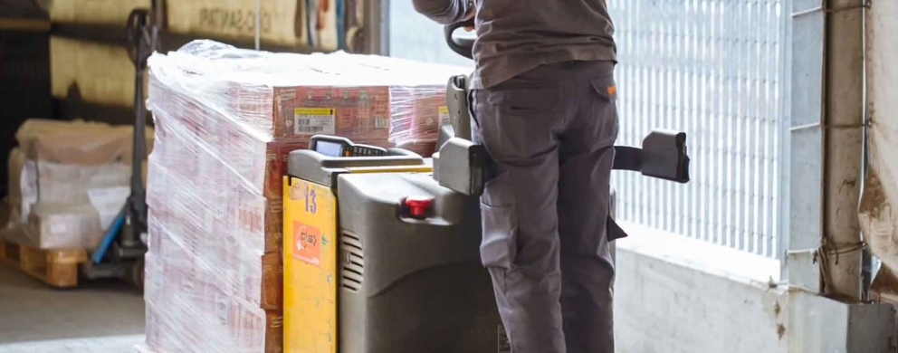 Parcel Outbound From Transit Facility Traduzione